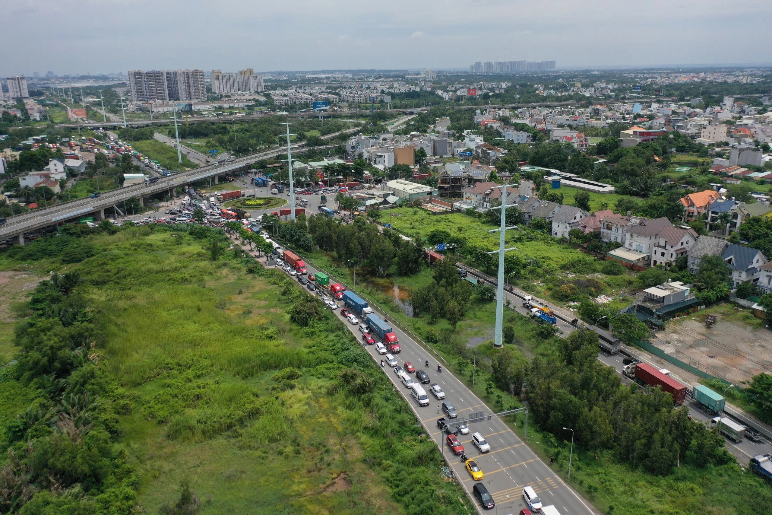 Cơ sở hạ tầng phà Cát Lái